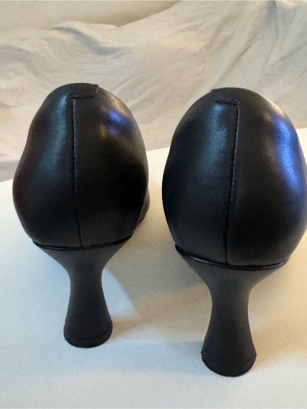 WORN ONCE! Clarks "Kataleyna Gem" Women's Black Pointed-Toe Mid Heel Pumps - Picture 5 of 7